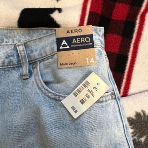 Aéropostale Mom Jeans